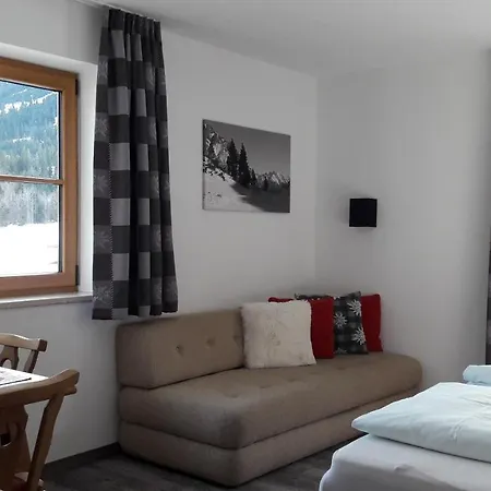 Haus Baumgartner شقة شاتوالد