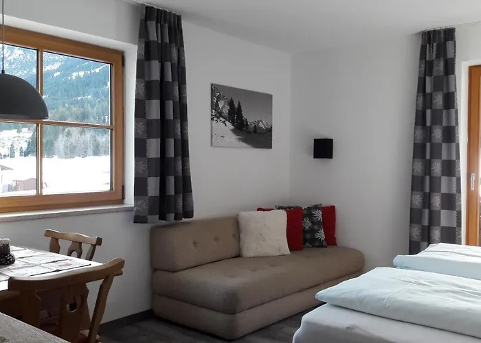 Haus Baumgartner Appartamento Schattwald