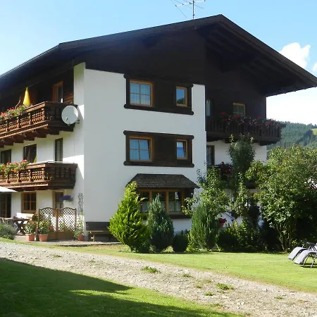 Haus Baumgartner * Schattwald